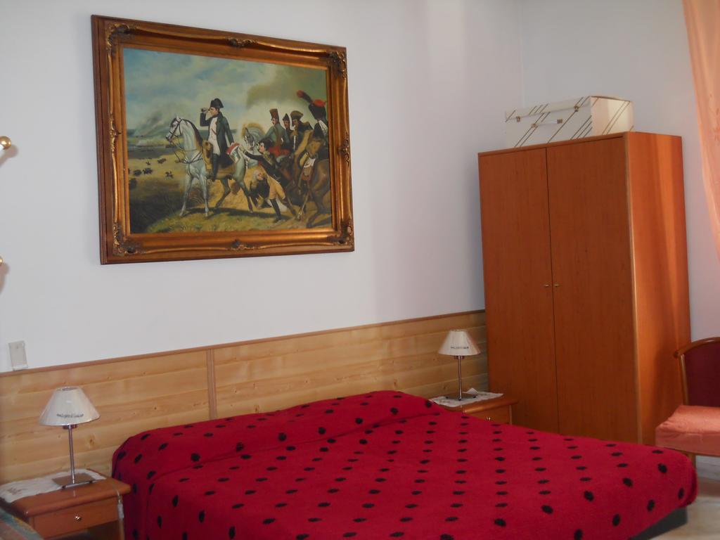 Le Pietre Di Giada Roma Phòng bức ảnh